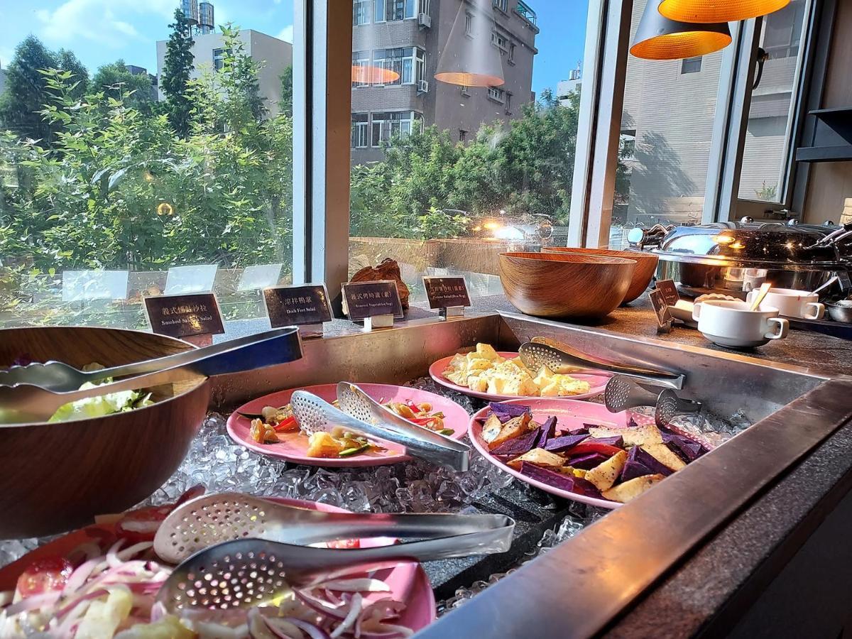Royal Roi Hotel Taichung Eksteriør bilde