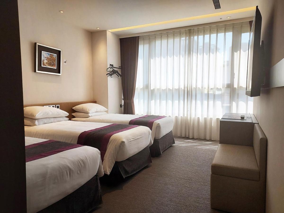 Royal Roi Hotel Taichung Eksteriør bilde