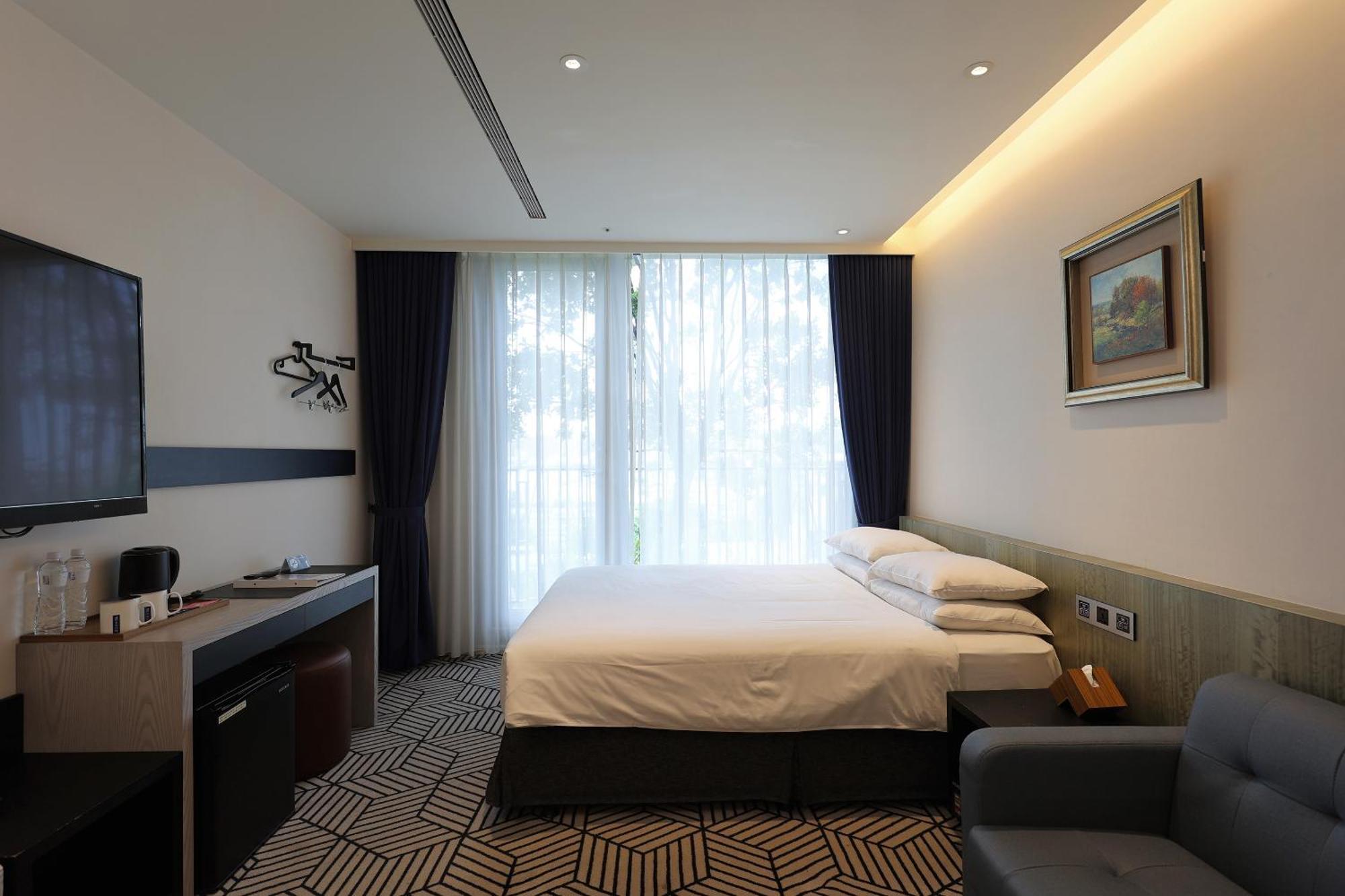 Royal Roi Hotel Taichung Eksteriør bilde