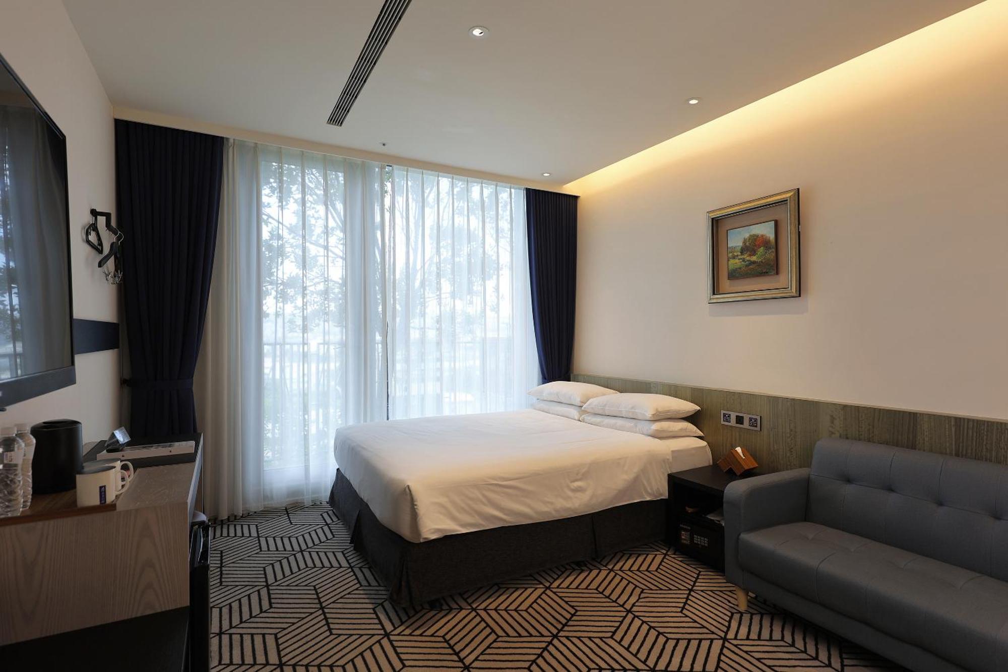 Royal Roi Hotel Taichung Eksteriør bilde